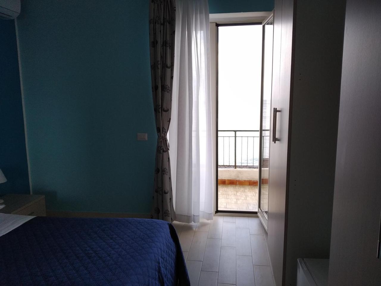 Baia Otello Giardini Naxos Dış mekan fotoğraf
